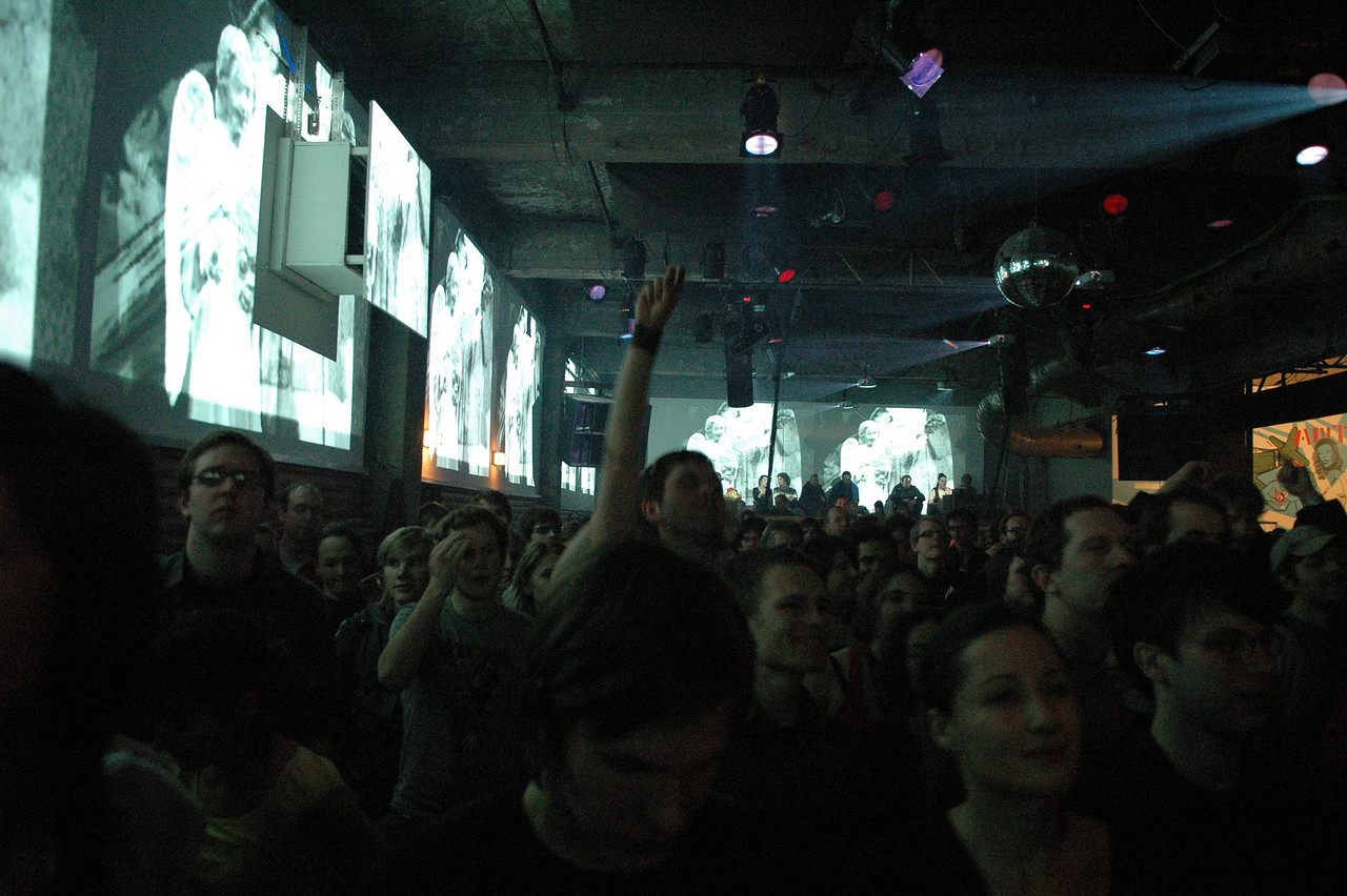Audience at Maria am Ostbahnhof, CTM 2006