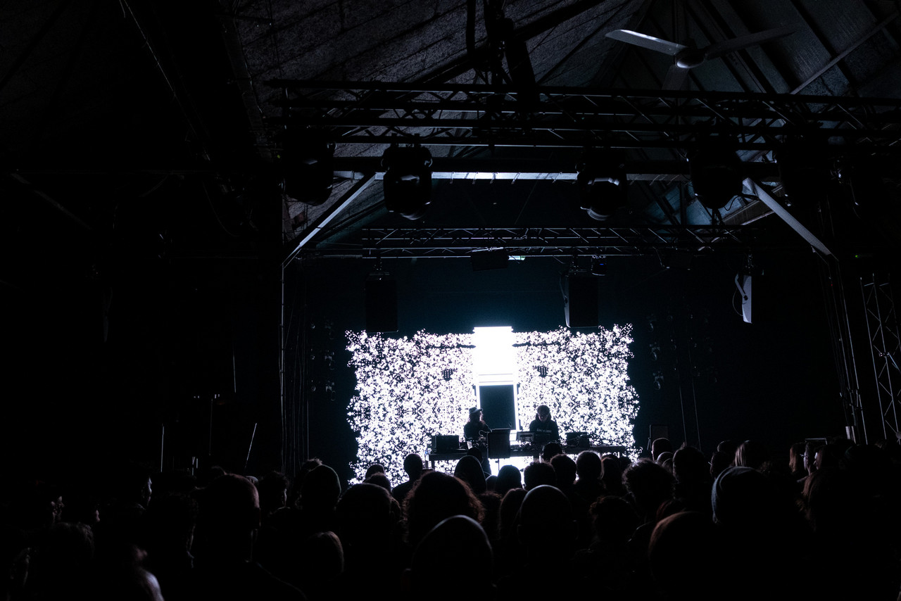 EYE & C.O.L.O perform live at Haus der Visionäre