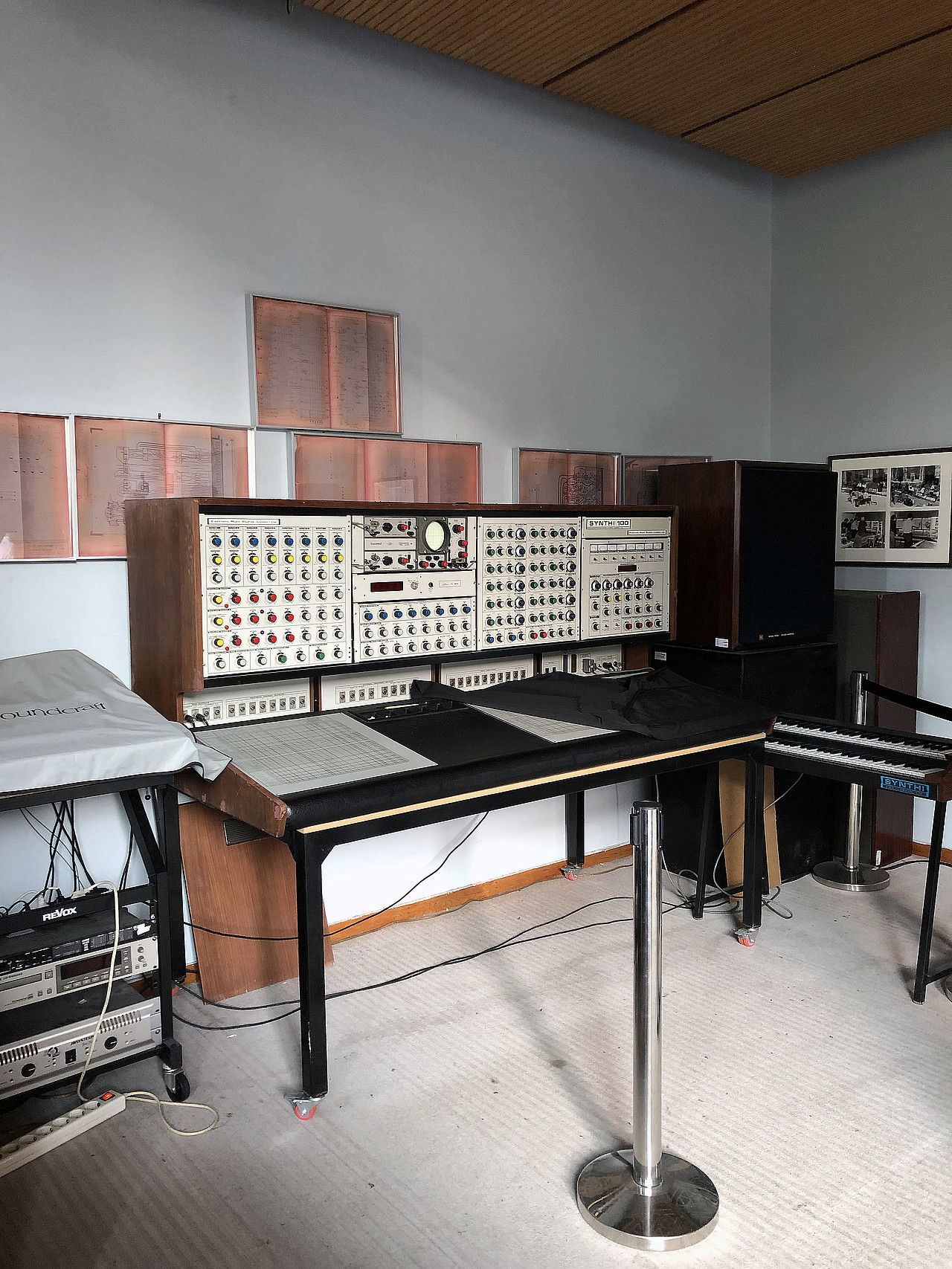 EMS Synthi 100 at KSYME.