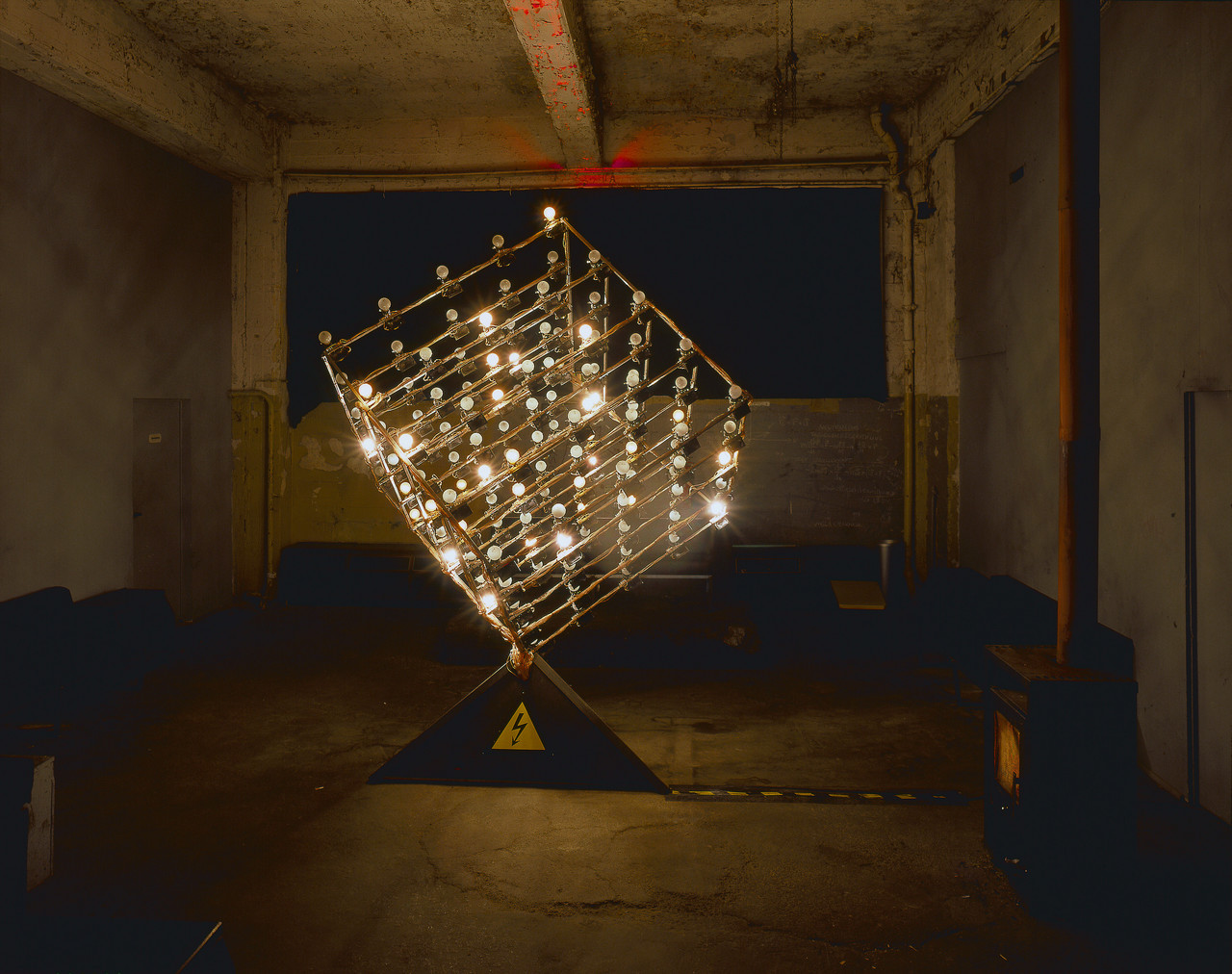 Installation »5x5x5« by Robert Pravda @ Maria am Ostbahnhof
