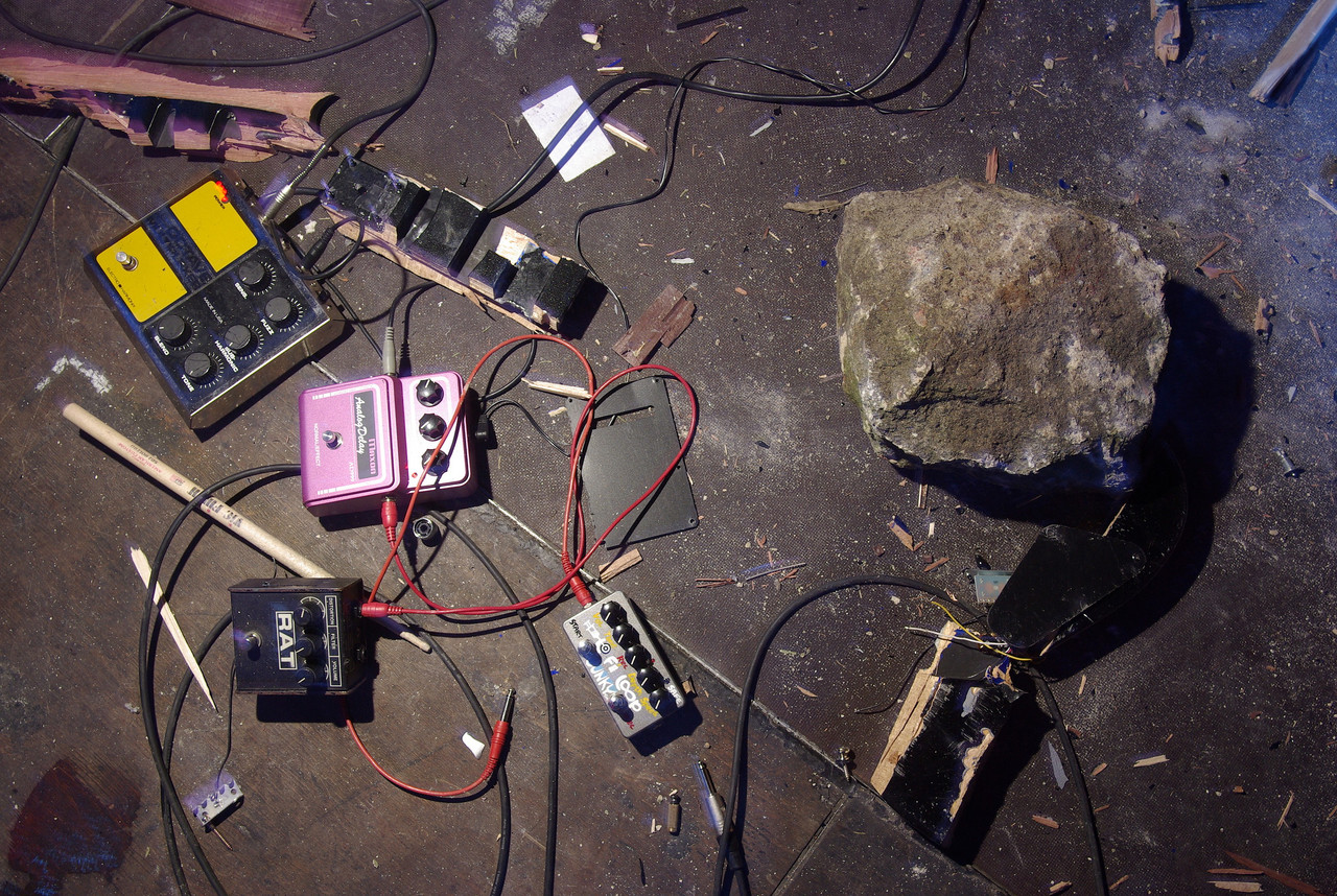 Leftovers of prformance by Jazzkammer, CTM 2007, Maria am Ostbahnhof