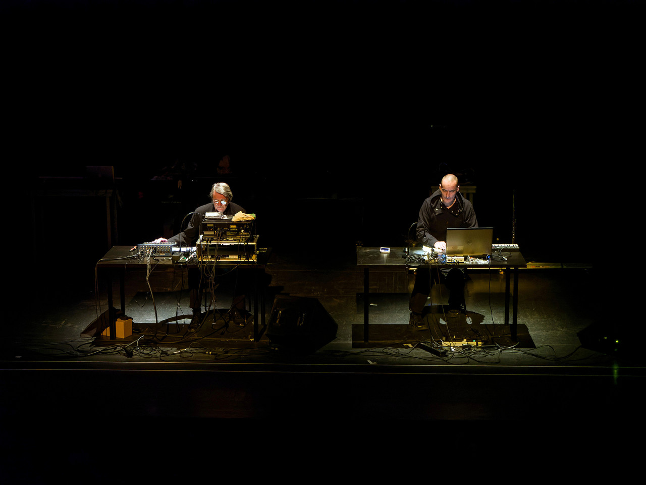 Asmus Tietchens and Thomass Köner perform as Der Kontakt der Jünglinge, CTM 2014, HAU Hebbel am Ufer