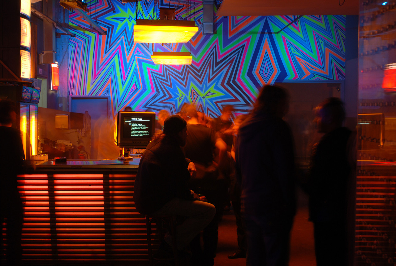 Wall painting by Stefan Davix, CTM 2007, Maria am Ostbahnhof
