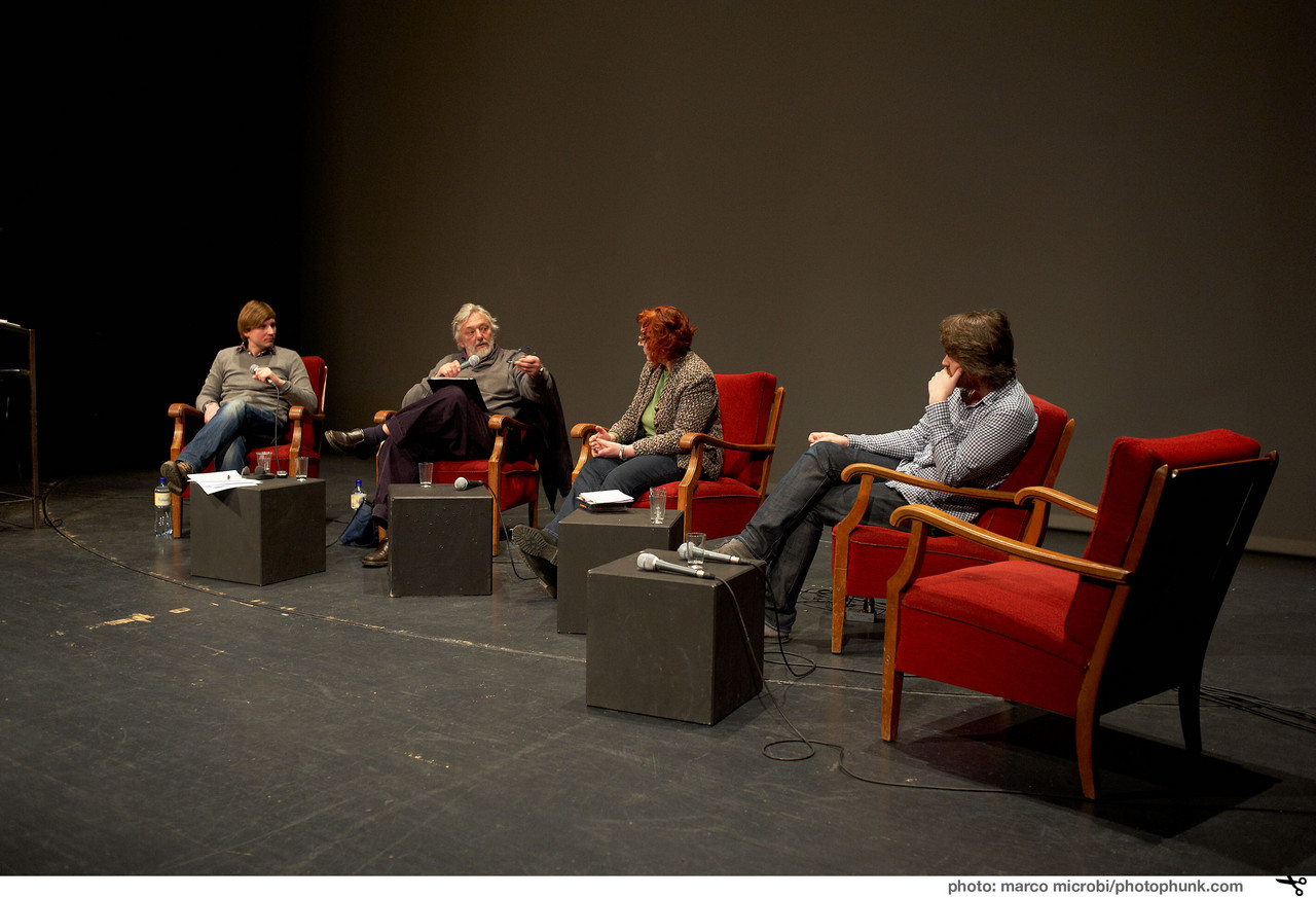 »What is Live?« symposium with Malcolm LeGrice, Yvonne Spielmann, Mick Grierson, Axel Volmar, HAU Hebbel am Ufer (HAU1)