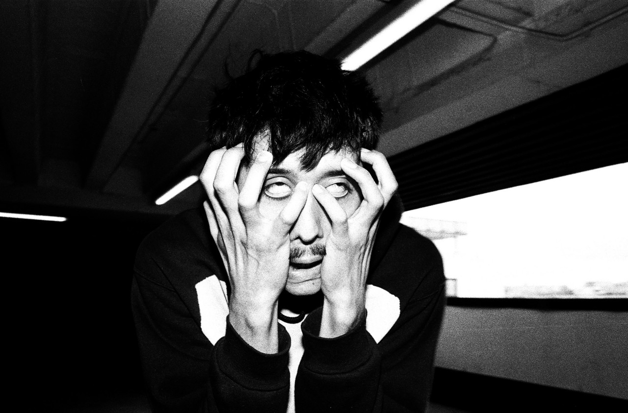 Julia Louise Knifefist